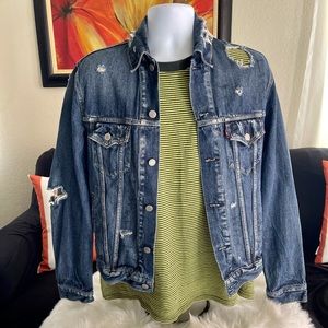 LEVI Jean Jacket‼️